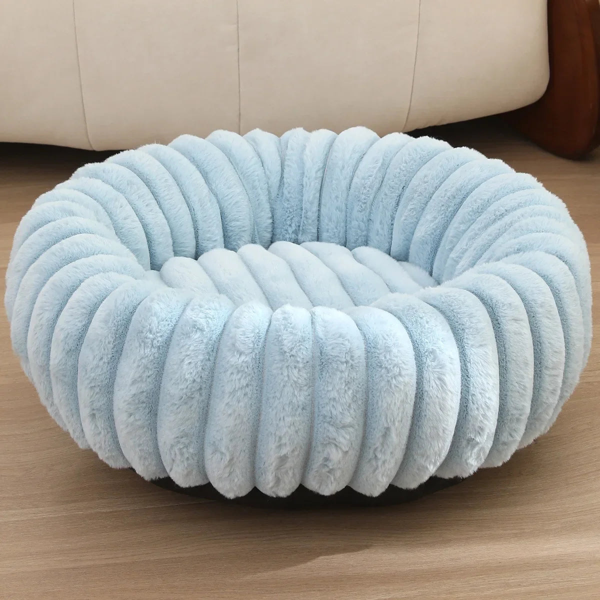 Warm Winter Pet Sleeping Bed
