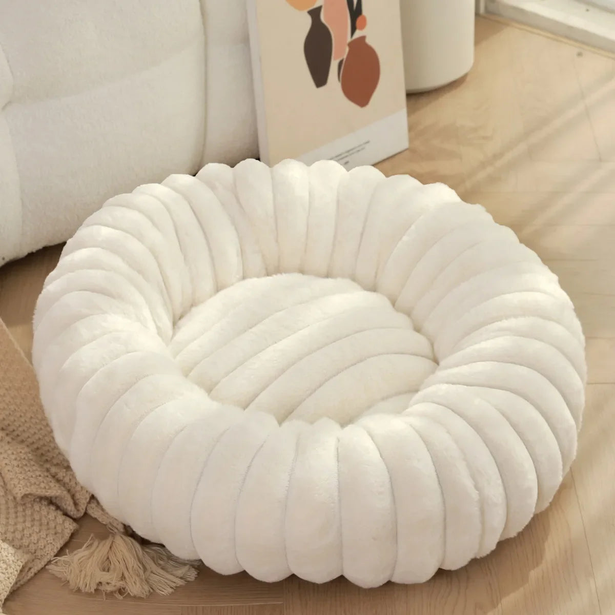 Warm Winter Pet Sleeping Bed
